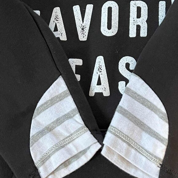 Black Hoodie "Hockey is My Favorite Season" Lined Hood Size S - Picture 7 of 8